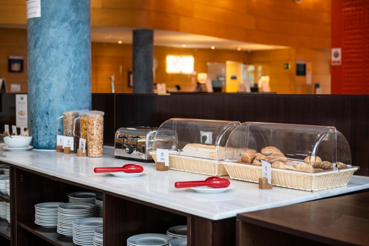 Express By Ihg 3*