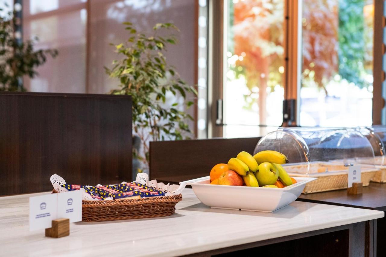 Express By Ihg Hotel