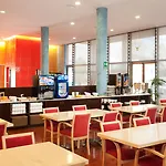 Holiday Inn Express Molins de Rei, an IHG Hotel 