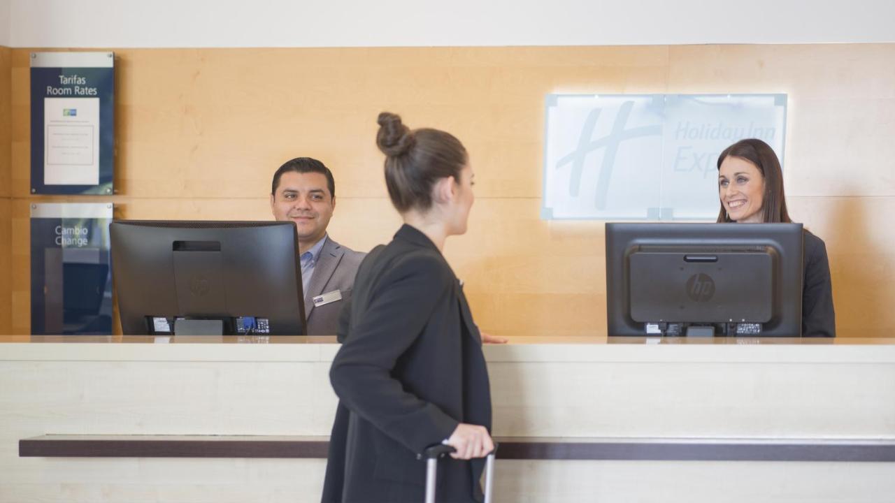 Express By Ihg 3*