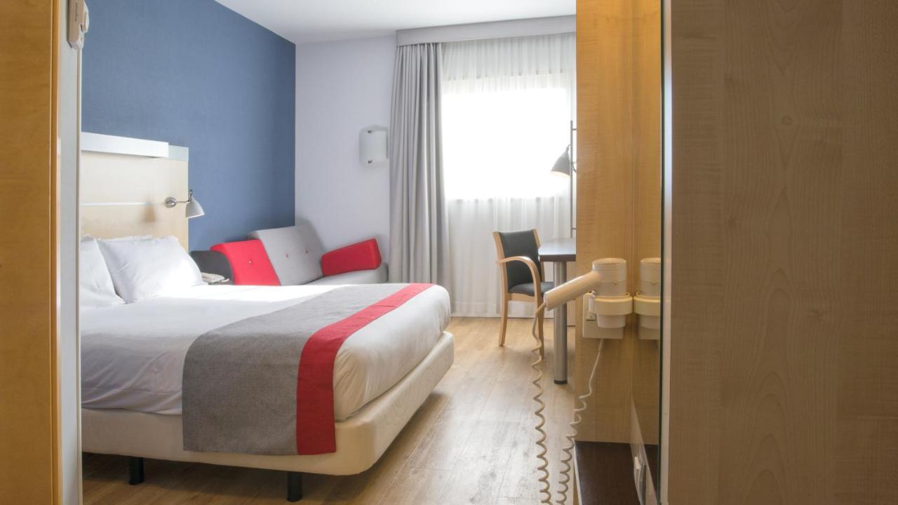 Hotel Express By Ihg Molins de Rei