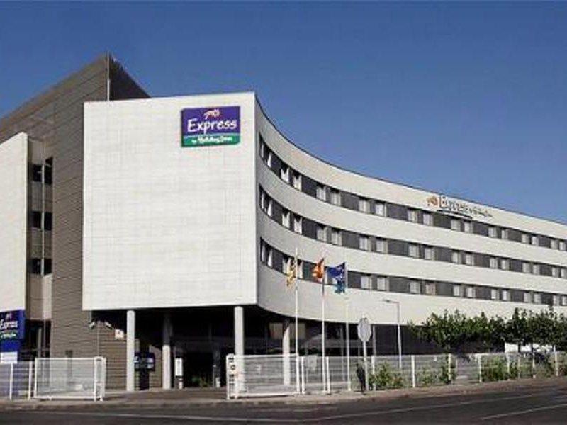 Express By Ihg 3*