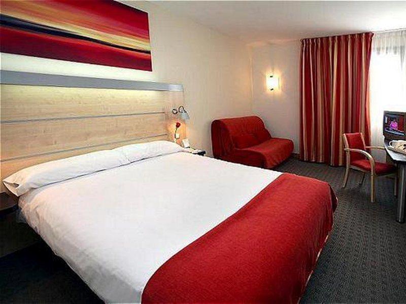 Express By Ihg 3* Molins de Rei